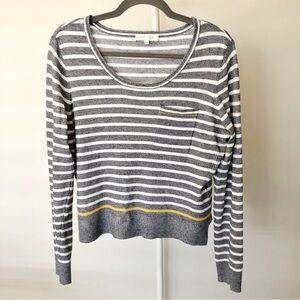 Marie Claire Oversized Relaxed Fit Casual Strips Gray Scoop Neck Sweater. Medium